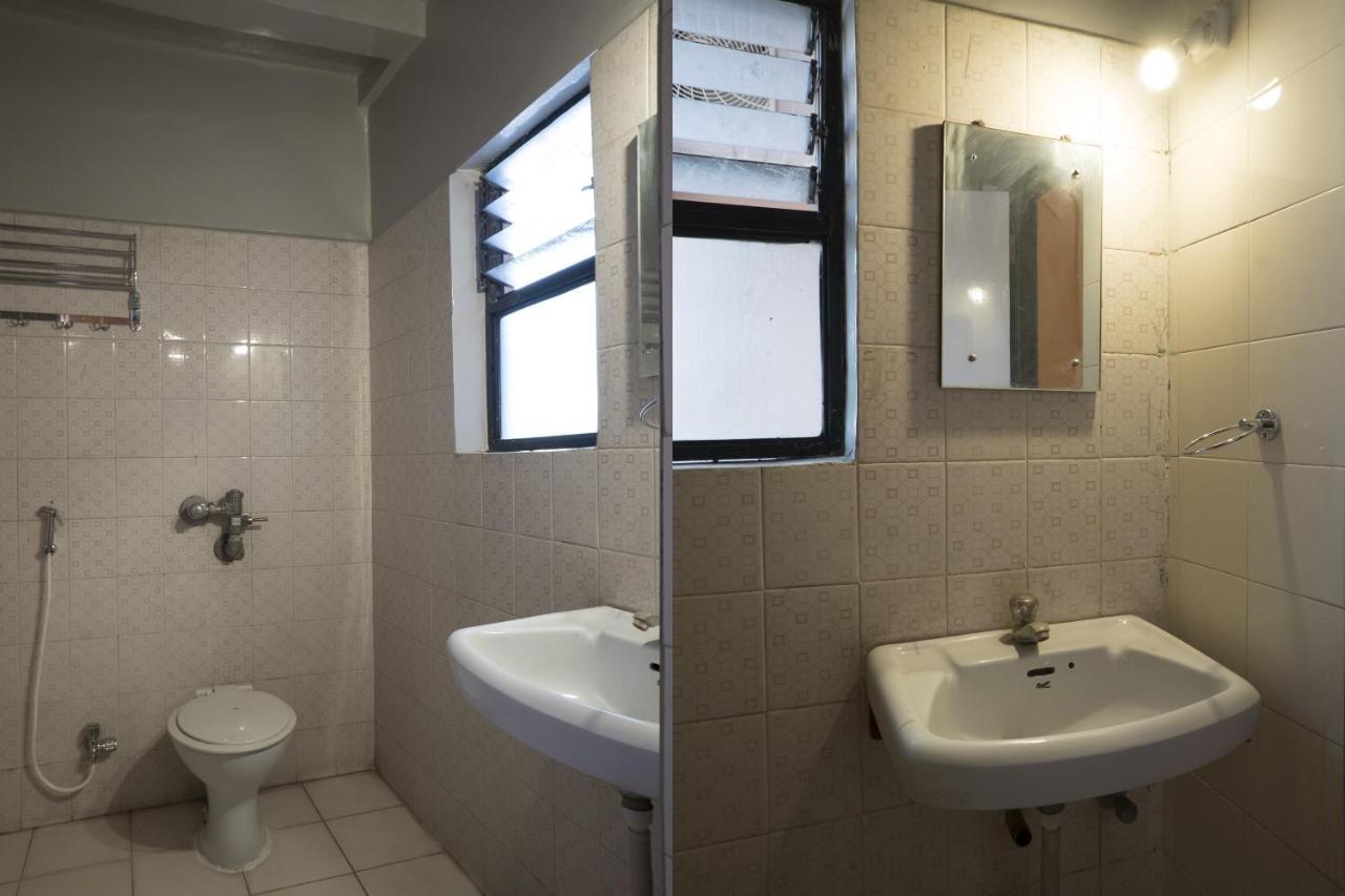 Oyo Flagship 37830 Hotel Aakar International Satara Ngoại thất bức ảnh